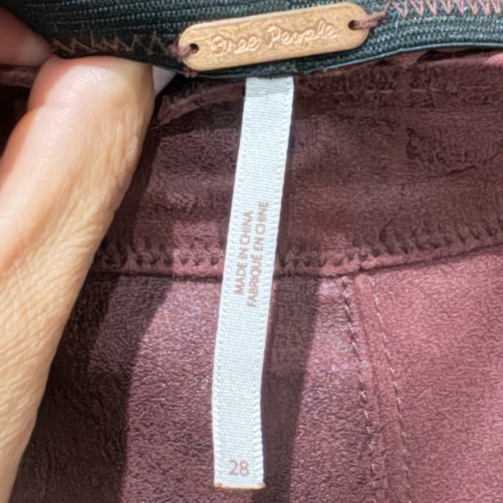 Free People Maroon, Suede Leggings Soft and Stylish 28 - Picture 3 of 3
